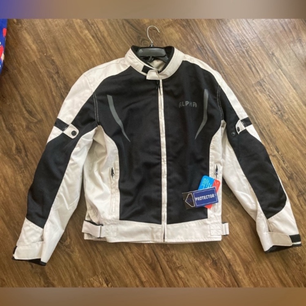 Alpha Cycle Gear Men's Black and Beige Jacket Size Large